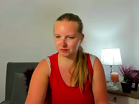 Snapshot of RoseTeacherX chatting on 4, 5, 2026 RoseTeacherX online show from 4, 5, 2026