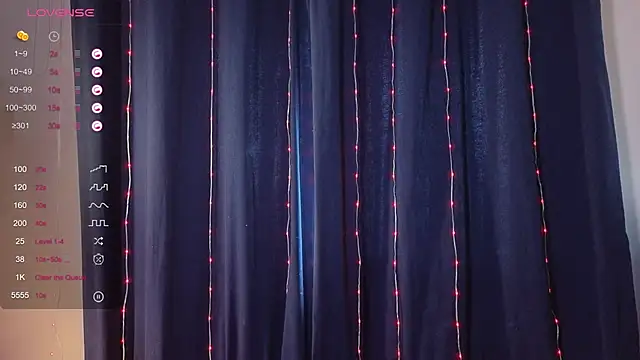 elfieeva1 online show from 15, 4, 2026