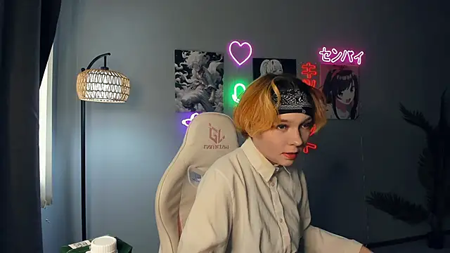 JoGarder online show from 15, 4, 2026