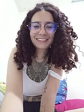 Snapshot of Aura_Phone chatting on 22, 5, 2026 Aura Phone online show from 22, 5, 2026