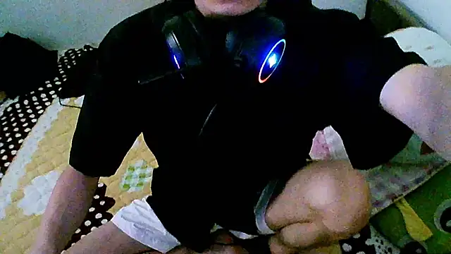 Snapshot of Kangc369 chatting on 18, 4, 2026 Kangc369 online show from 18, 4, 2026