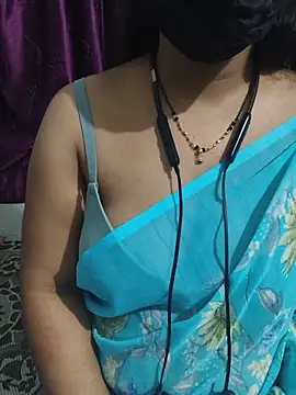 Snapshot of sweetylove01 chatting on 30, 5, 2026 sweetylove01 online show from 30, 5, 2026