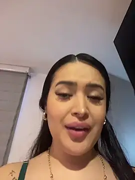 Snapshot of Sara_fun chatting on 8, 11, 2025 Sara fun online show from 8, 11, 2025