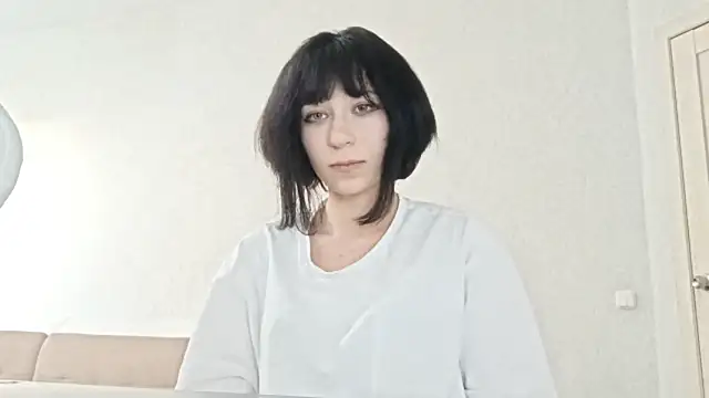 Snapshot of HalinaDoniel chatting on 15, 4, 2026 HalinaDoniel online show from 15, 4, 2026