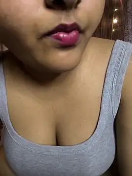 Snapshot of PunkTiling chatting on 28, 4, 2026 PunkTiling online show from 28, 4, 2026