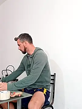 Snapshot of Danthepiero chatting on 24, 6, 2026 Danthepiero online show from 24, 6, 2026