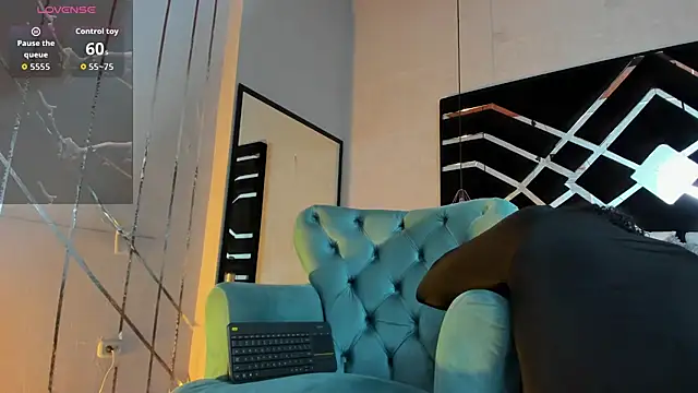 Snapshot of JayTaylorr chatting on 23, 6, 2026 JayTaylorr online show from 23, 6, 2026