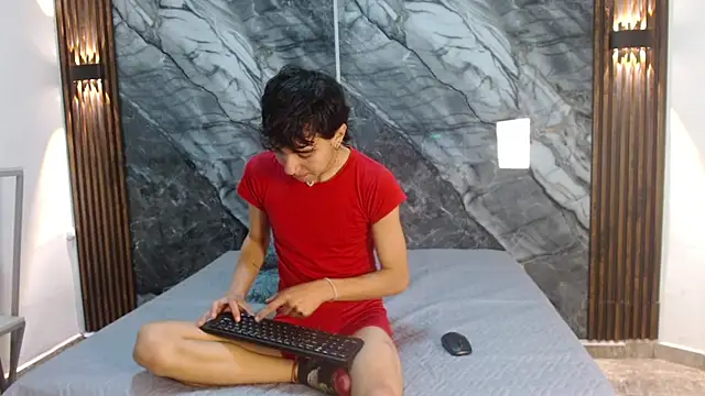 NoahWalker   online show from 18, 4, 2026