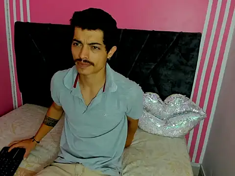 Snapshot of taylor_Stele chatting on 18, 4, 2026 taylor Stele online show from 18, 4, 2026