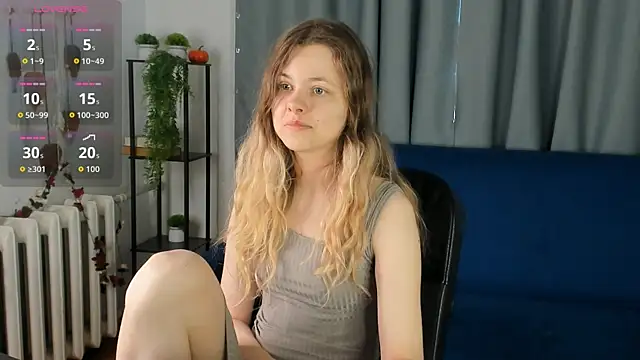 Snapshot of Glitch_Doll chatting on 30, 4, 2026 Glitch Doll online show from 30, 4, 2026