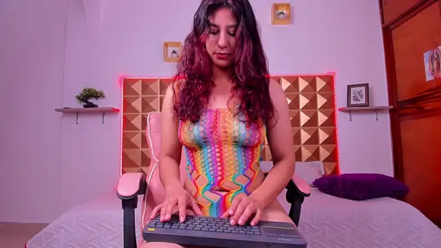 Snapshot of Naughty_Kat_ chatting on 25, 4, 2026 Naughty Kat online show from 25, 4, 2026