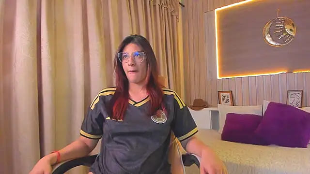 Naughty Kat  online show from 27, 6, 2026
