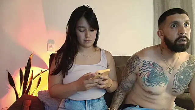 Alyssa and DAngelo online show from 21, 6, 2026