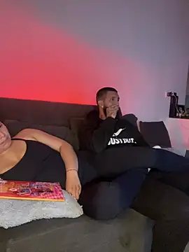 Alyssa and DAngelo online show from 17, 7, 2026