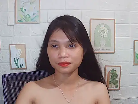 -Lucie-e online show from 8, 6, 2026