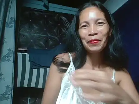 Snapshot of Honeychel chatting on 24, 5, 2026 Honeychel online show from 24, 5, 2026