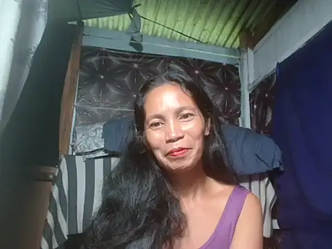 Snapshot of Honeychel chatting on 27, 5, 2026 Honeychel online show from 27, 5, 2026
