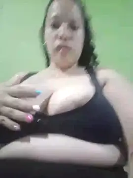 Snapshot of DivaCaliente1 chatting on 14, 5, 2026 DivaCaliente1 online show from 14, 5, 2026