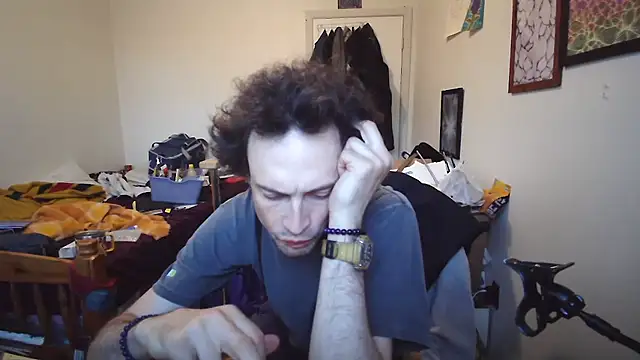 Snapshot of JohnnyMoves chatting on 21, 5, 2026 JohnnyMoves online show from 21, 5, 2026