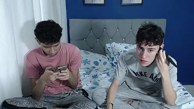 Snapshot of Thiago_And_Gael chatting on 29, 7, 2026 Thiago And Gael online show from 29, 7, 2026