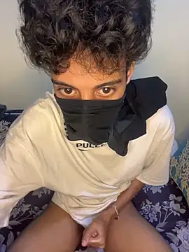 Snapshot of arabic_boy_hot chatting on 13, 6, 2026 arabic boy hot online show from 13, 6, 2026