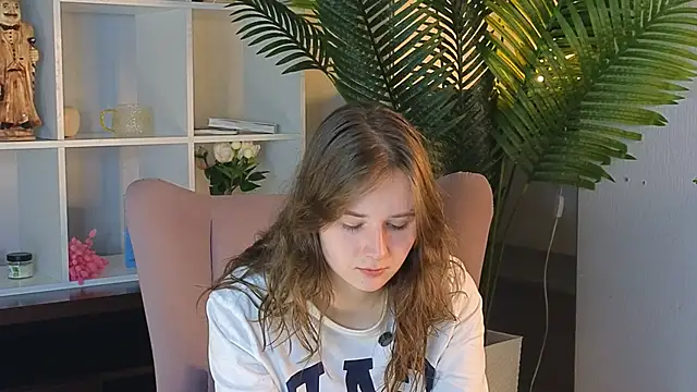 PamalaWhittmore online show from 18, 4, 2026