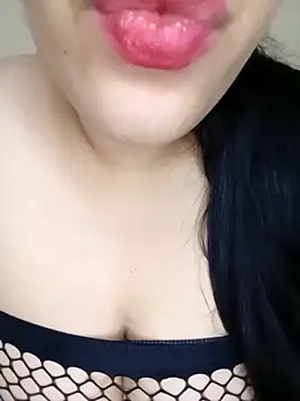 Snapshot of Meryem_sexyy chatting on 23, 4, 2026 Meryem sexyy online show from 23, 4, 2026