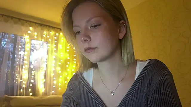 Tonya Silva online show from 25, 4, 2026