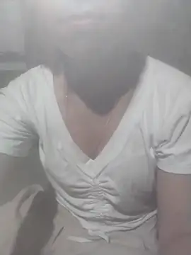 Snapshot of Zara-Lina chatting on 23, 4, 2026 Zara-Lina online show from 23, 4, 2026