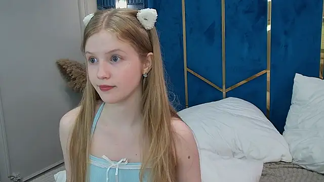Snapshot of LilianHowards chatting on 22, 6, 2026 LilianHowards online show from 22, 6, 2026