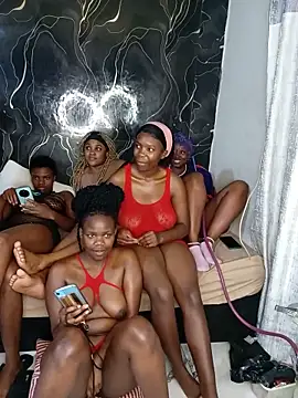 Teeangelaa online show from 14, 5, 2026