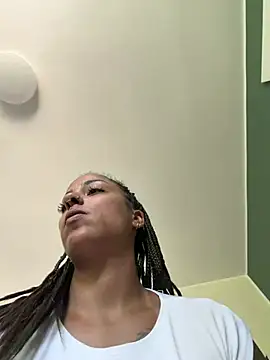 SweetPetiteNoir online show from 10, 7, 2026