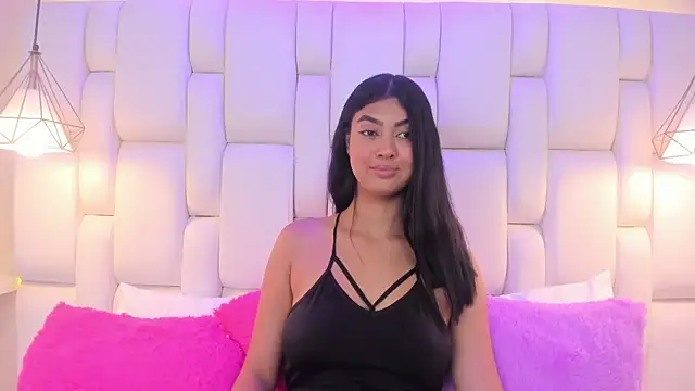 TaniaSevillano online show from 1, 5, 2026