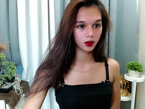 Snapshot of marie_castro chatting on 1, 5, 2026 marie castro online show from 1, 5, 2026