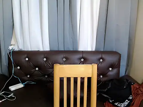Snapshot of marie_castro chatting on 26, 5, 2026 marie castro online show from 26, 5, 2026