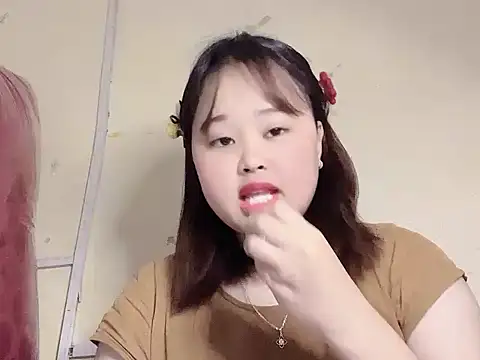 Snapshot of NhungNhun789 chatting on 21, 5, 2026 NhungNhun789 online show from 21, 5, 2026