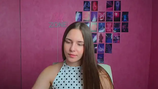 Snapshot of Kyara_ra chatting on 5, 8, 2026 Kyara ra online show from 5, 8, 2026