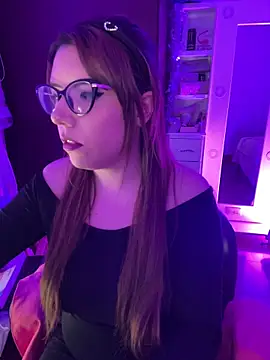 AliceMtz online show from 16, 6, 2026