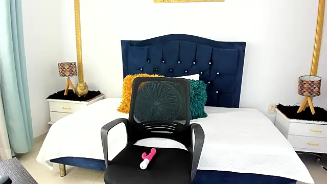 Snapshot of AmberKayleigh chatting on 3, 7, 2026 AmberKayleigh online show from 3, 7, 2026