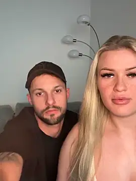 SexyCouple1910 online show from 29, 4, 2026