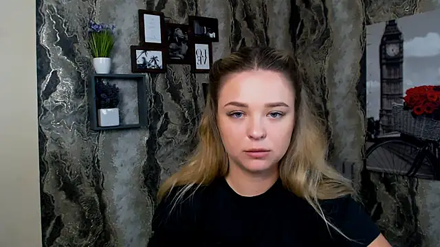 Snapshot of NicoleAura chatting on 29, 6, 2026 NicoleAura online show from 29, 6, 2026