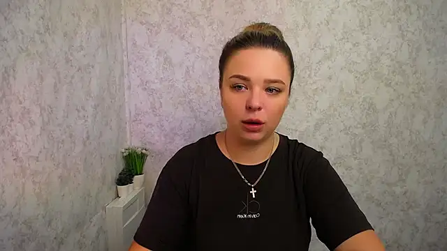 Snapshot of NicoleAura chatting on 30, 6, 2026 NicoleAura online show from 30, 6, 2026