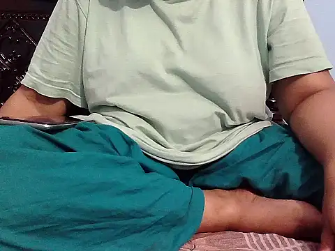 Chubbygirl Tisha online show from 25, 5, 2026