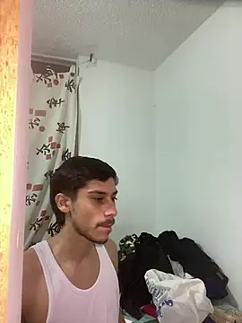 Snapshot of Axel_DavisS chatting on 21, 7, 2026 Axel DavisS online show from 21, 7, 2026