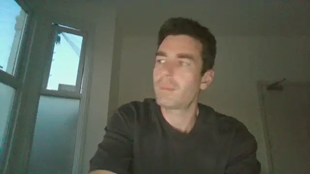 Snapshot of frenchbdmaninlondon chatting on 24, 6, 2026 frenchbdmaninlondon online show from 24, 6, 2026