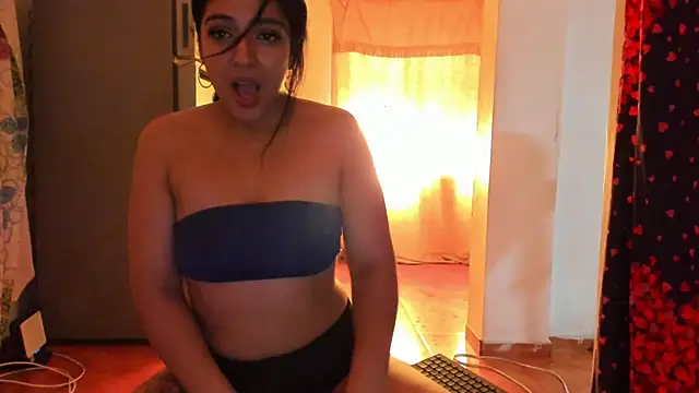 Snapshot of Cherry_Chocolate chatting on 2, 8, 2026 Cherry Chocolate online show from 2, 8, 2026