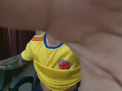 Snapshot of Mrbig_maximo chatting on 2, 7, 2026 Mrbig maximo online show from 2, 7, 2026