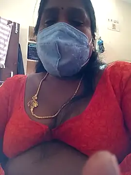 Snapshot of swetha10 chatting on 7, 7, 2026 swetha10 online show from 7, 7, 2026