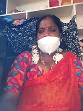 Snapshot of swetha10 chatting on 17, 7, 2026 swetha10 online show from 17, 7, 2026