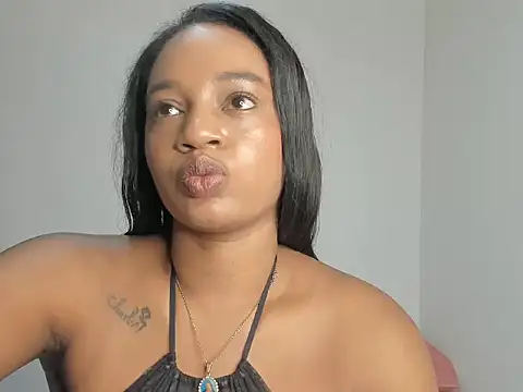 Snapshot of nia_brown chatting on 2, 7, 2026 nia brown online show from 2, 7, 2026
